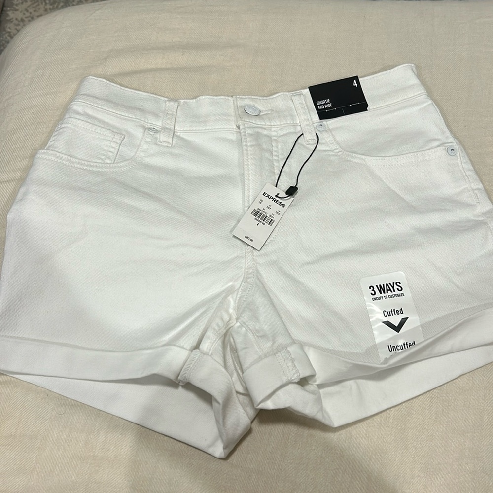 White mid rise Express shorts 4